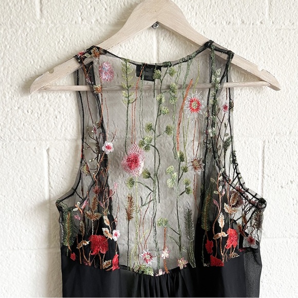 NWOT David & Young Black Embroidered Kimono / Duster / Cover Up - Picture 5 of 11